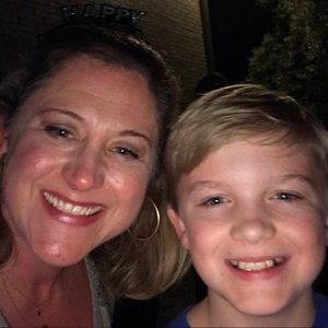 Meet your Posher, April